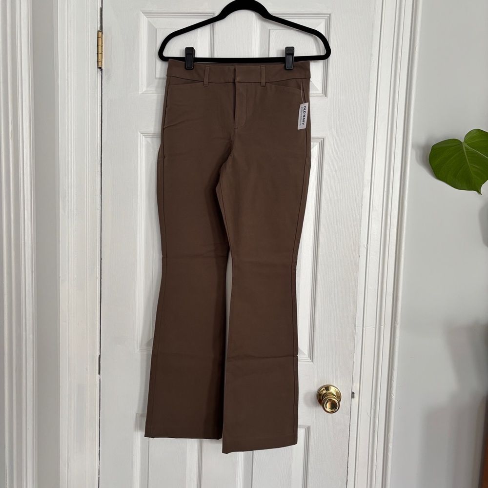 Old Navy Pixie Flare Pants NWT